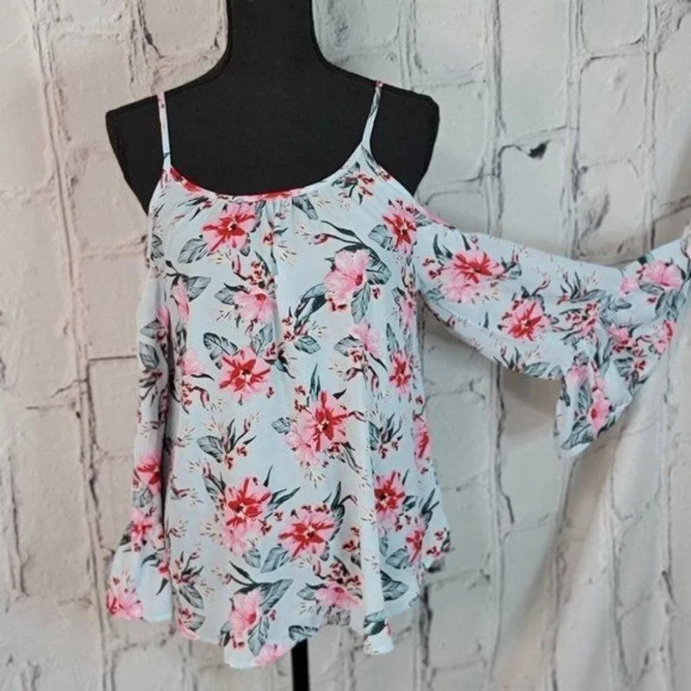 BABY Blue Floral Cold‎ Shoulder Date Night Blouse with Bell Sleeves Juniors Sz M
